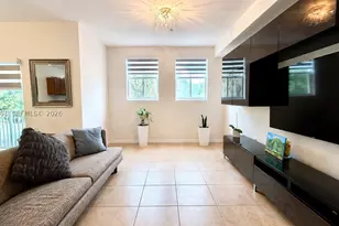 10870 NW 88th, Doral, FL 33178 - Photo 4