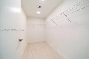 77 SE 5th, Miami, FL 33131 - Photo 64