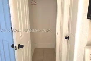 34 SW 6th, Dania Beach, FL 33004 - Photo 10