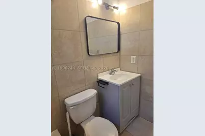 34 SW 6th #4, Dania Beach, FL 33004 - Photo 6