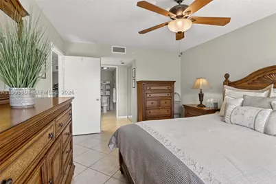 1651 SW 127th #305A, Pembroke Pines, FL 33027 - Photo 6
