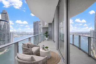 77 SE 5th, Miami, FL 33131 - Photo 18