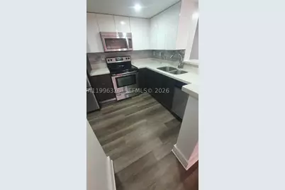 9885 Nob Hill #9885, Sunrise, FL 33351 - Photo 4
