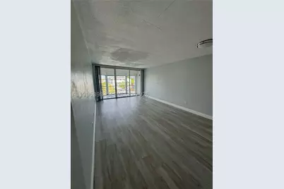 1398 NE 191st #C305, Miami, FL 33179 - Photo 6