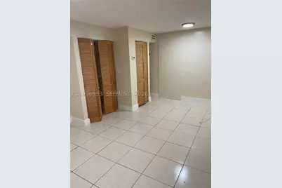 1051 SW 3rd #3, Miami, FL 33130 - Photo 6