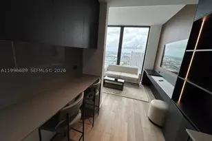 20 NE 11, Miami, FL 33132 - Photo 6
