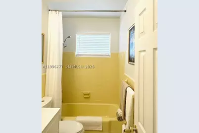 1050 Pennsylvania #28, Miami Beach, FL 33139 - Photo 10