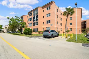 2861 Somerset, Lauderdale Lakes, FL 33311 - Photo 1