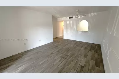 711 N Pine Island #211, Plantation, FL 33324 - Photo 2