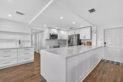 3050 NE 48th #210, Fort Lauderdale, FL 33308 - Photo 6
