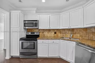 6201 N Falls Circle, Lauderhill, FL 33319 - Photo 8