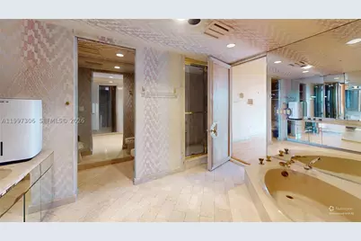 11113 Biscayne #1251, Miami, FL 33181 - Photo 14