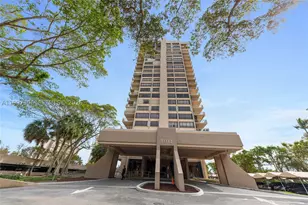 11113 Biscayne, Miami, FL 33181 - Photo 20
