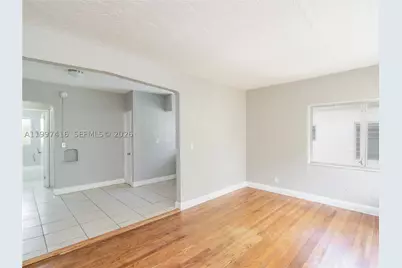 7635 Dickens, Miami Beach, FL 33141 - Photo 10