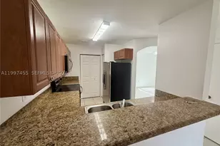 962 SW 143rd, Pembroke Pines, FL 33027 - Photo 6