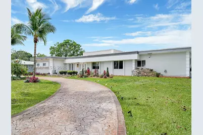 621 E Tropical, Plantation, FL 33317 - Photo 2
