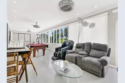 621 E Tropical, Plantation, FL 33317 - Photo 36