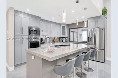 621 E Tropical, Plantation, FL 33317 - Photo 10