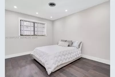 621 E Tropical, Plantation, FL 33317 - Photo 20
