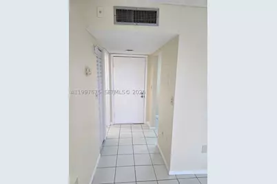 8005 SW 107th #309, Miami, FL 33173 - Photo 6