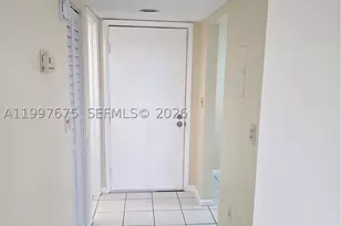 8005 SW 107th, Miami, FL 33173 - Photo 6