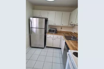 8005 SW 107th #309, Miami, FL 33173 - Photo 4
