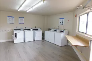 8005 SW 107th, Miami, FL 33173 - Photo 32