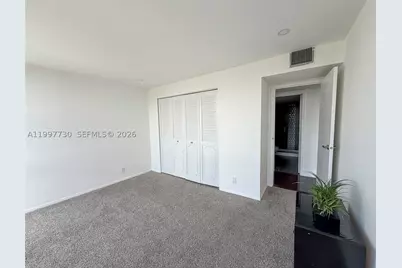 1000 Parkview #531, Hallandale Beach, FL 33009 - Photo 18