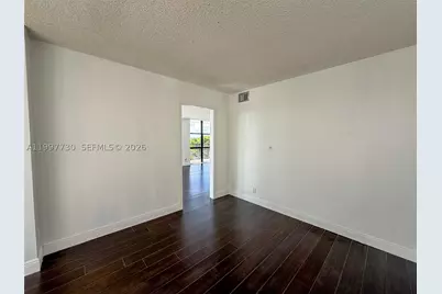 1000 Parkview #531, Hallandale Beach, FL 33009 - Photo 16