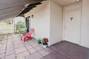 101 SW 96th, Plantation, FL 33324 - Photo 2