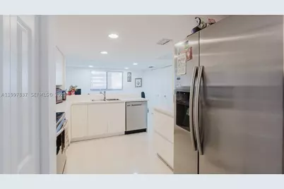 101 SW 96th #101, Plantation, FL 33324 - Photo 10