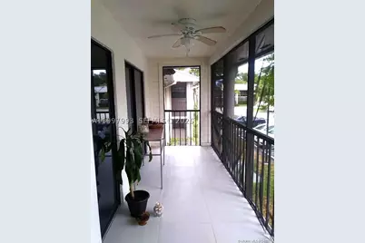 907 NE 199th #204, Miami, FL 33179 - Photo 32