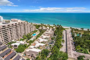 201 Crandon, Key Biscayne, FL 33149 - Photo 28