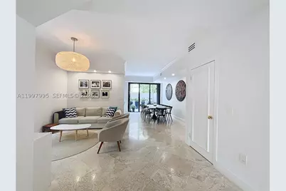 201 Crandon #163, Key Biscayne, FL 33149 - Photo 10
