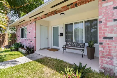 20 SE 13th #1-2, Dania Beach, FL 33004 - Photo 4