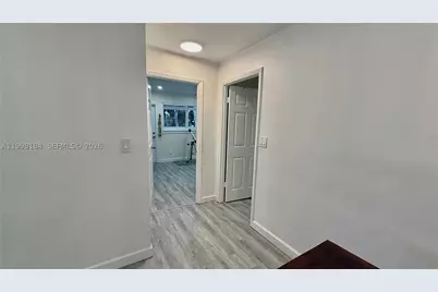 8404 SW 26th, Davie, FL 33324 - Photo 28