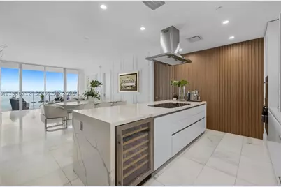 700 NE 26th #2202, Miami, FL 33137 - Photo 2