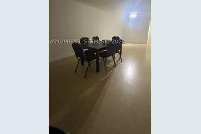 9761 NW 46th #107, Doral, FL 33178 - Photo 10