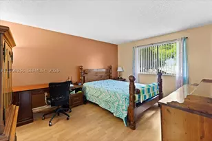 3047 N Oakland Forest, Oakland Park, FL 33309 - Photo 12