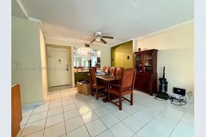 4350 Hillcrest #303, Hollywood, FL 33021 - Photo 14