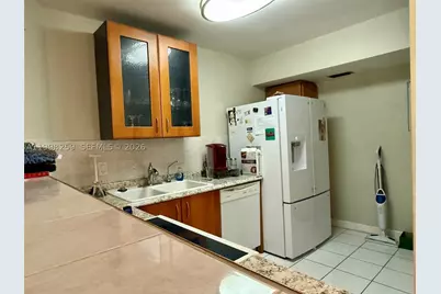 4350 Hillcrest #303, Hollywood, FL 33021 - Photo 10