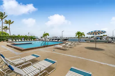 150 SE 25th #12B, Miami, FL 33129 - Photo 16