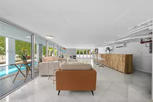 215 Palm, Miami Beach, FL 33139 - Photo 36