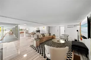 215 Palm, Miami Beach, FL 33139 - Photo 38