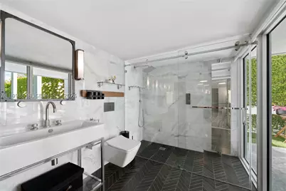 215 Palm, Miami Beach, FL 33139 - Photo 40