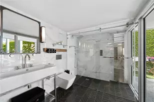 215 Palm, Miami Beach, FL 33139 - Photo 40