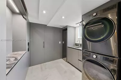 215 Palm, Miami Beach, FL 33139 - Photo 42
