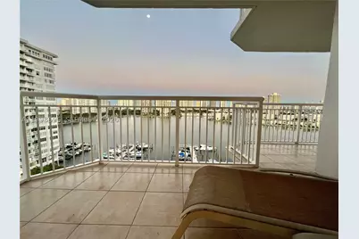 18041 Biscayne #1104, Aventura, FL 33160 - Photo 10