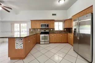 10140 SW 26th, Miami, FL 33165 - Photo 32