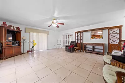 11298 NW 21st, Miami, FL 33167 - Photo 18